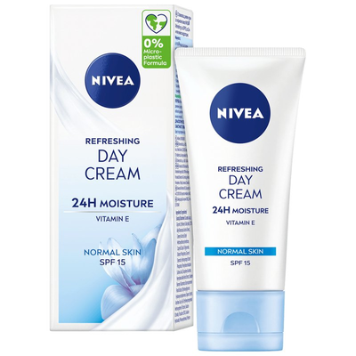 NIVEA 24H Nawilżenia Odświeżający krem na dzień SPF15 50 ml