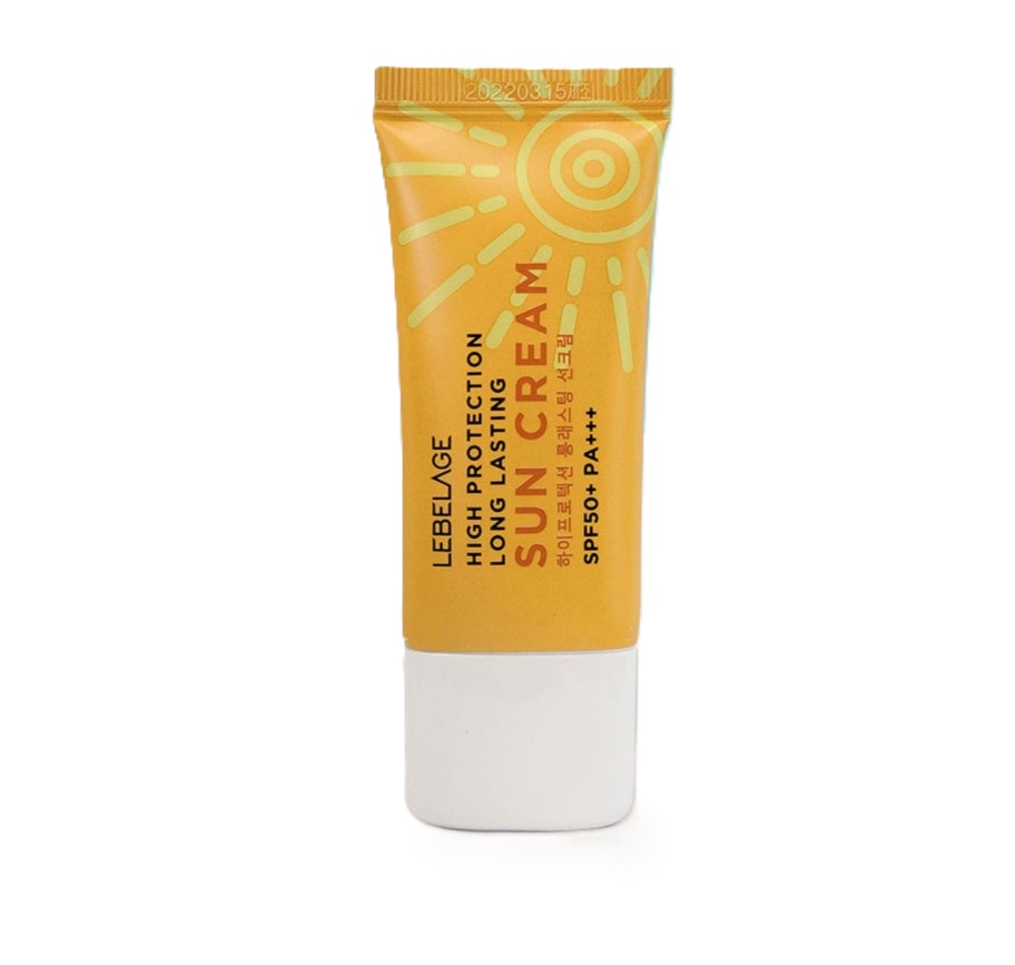 Intensywnie Nawilżający Krem z Filtrem SPF50+ PA+++ o Lekkiej Wodoodpornej Formule