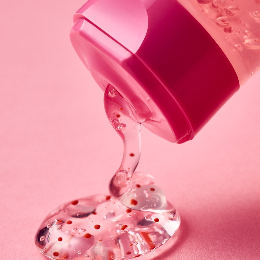 Пенящийся гель для умывания Pupa Candy Club 001 Pink Gummy Candy увлажняющий, 100 мл — фото 2